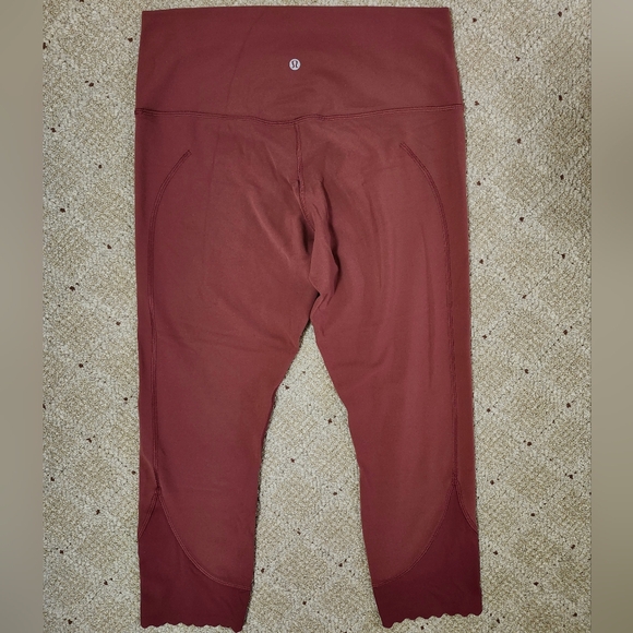 NWOT Lululemon Align Scalloped Hem High-Rise Crop 23" Red Merlot Size 12 - Picture 5 of 11